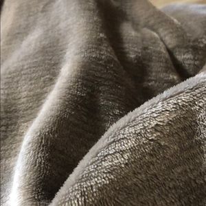 Meet your Posher, Tiara